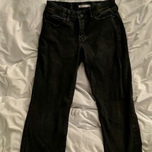 Black straight leg Levi's